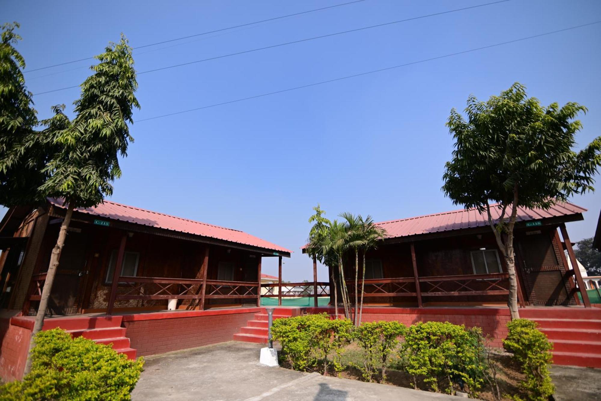The Byke Niranjana Hotel Gaya Exterior photo
